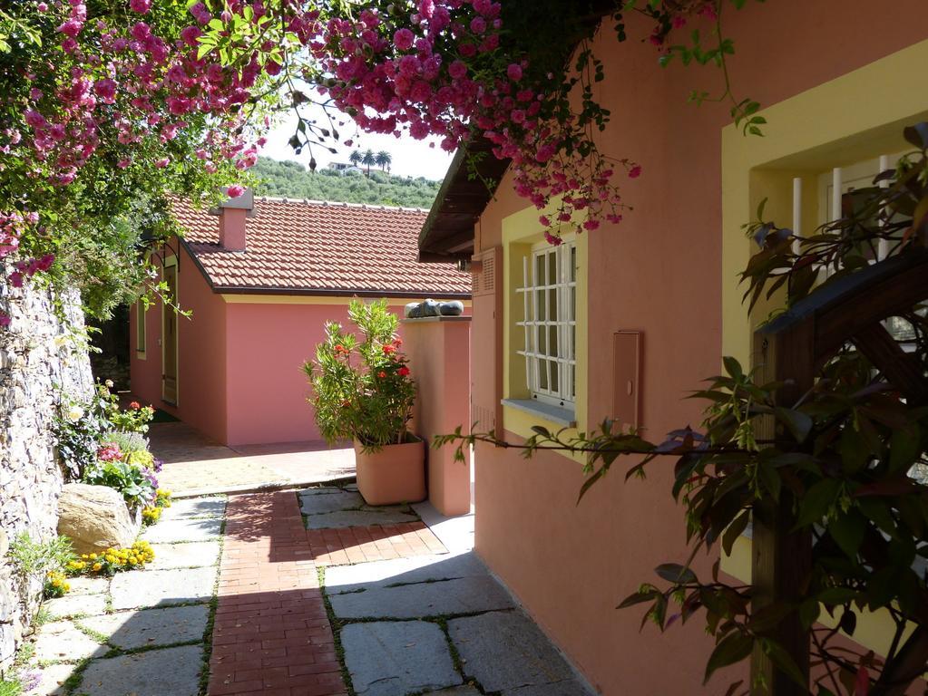 Belvedere Lodge Chiavari Exterior photo